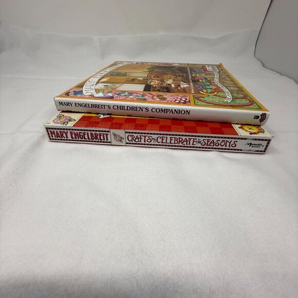 Mary Engelbreit Craft Decor Books Childrens Companion Celebrate Seasons Hardback - Picture 5 of 5